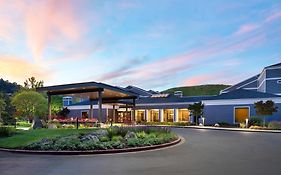 Courtyard San Francisco Larkspur Landing Marin County